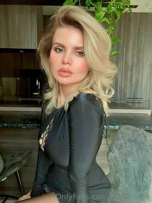 Sasha Leee OnlyFans Leaked Free Thumbnail Picture - #3Jop3JUHne