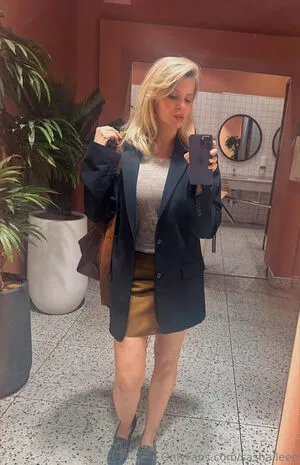 Sasha Leee OnlyFans Leaked Free Thumbnail Picture - #6WWk29VUwN