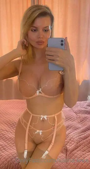 Sasha Leee OnlyFans Leaked Free Thumbnail Picture - #GMlmMefLap
