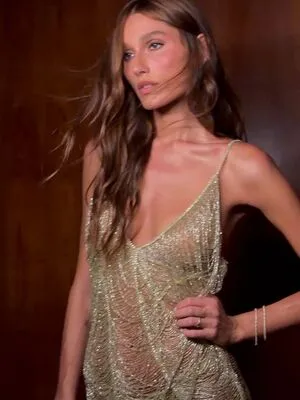 Sasha Meneghel OnlyFans Leaked Free Thumbnail Picture - #RXbCuIX8M4