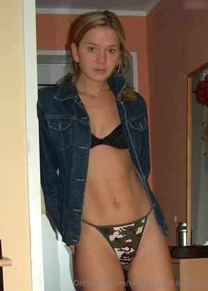 Sasha Nylon Stockings OnlyFans Leaked Free Thumbnail Picture - #0FlPg3X0nP