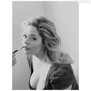 Sasha Pieterse OnlyFans Leaked Free Thumbnail Picture - #1hIglGrPKf