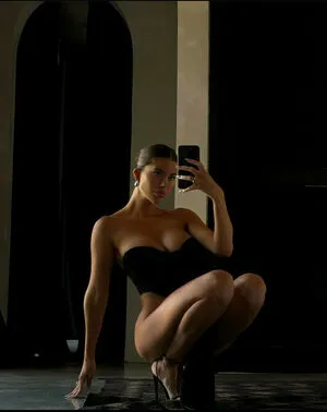 Sasha Polonskaya OnlyFans Leaked Free Thumbnail Picture - #x3DCiDclx2