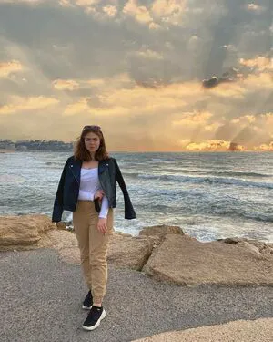 Sasha Shtern OnlyFans Leaked Free Thumbnail Picture - #ENsXGWeuqk