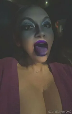 Sashadangerokc OnlyFans Leaked Free Thumbnail Picture - #TUBBaeW2eQ