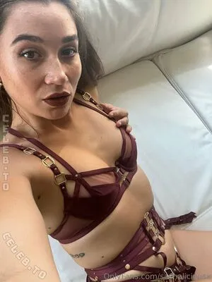 Sashaliciousx OnlyFans Leaked Free Thumbnail Picture - #C9mkXj6Zte