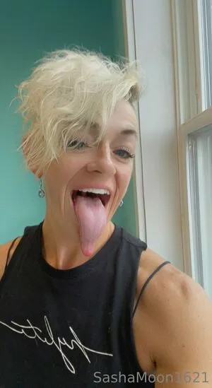 Sashamoon1621 OnlyFans Leaked Free Thumbnail Picture - #QowZOkfPQR