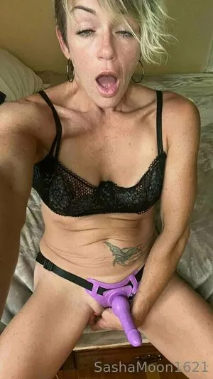 Sashamoon1621 OnlyFans Leaked Free Thumbnail Picture - #WPLIz5sbt8