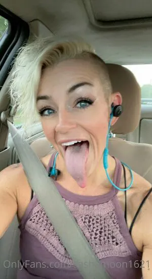 Sashamoon1621 OnlyFans Leaked Free Thumbnail Picture - #axS2svLLhd