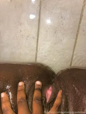 Sashana Gapeteaser OnlyFans Leaked Free Thumbnail Picture - #ID3jjmZAOV