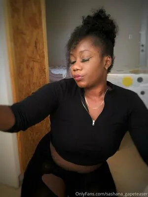 Sashana Gapeteaser OnlyFans Leaked Free Thumbnail Picture - #aAZEOQWffS