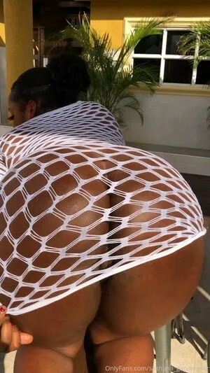 Sashana Gapeteaser OnlyFans Leaked Free Thumbnail Picture - #auY0aHwNFA