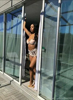 Sashasfree OnlyFans Leaked Free Thumbnail Picture - #3khdWiBnF6