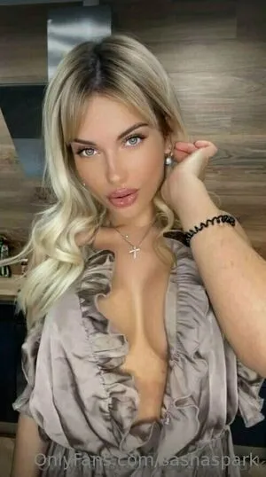 Sashaspark Kiss OnlyFans Leaked Free Thumbnail Picture - #ClhZ3Tq7gc