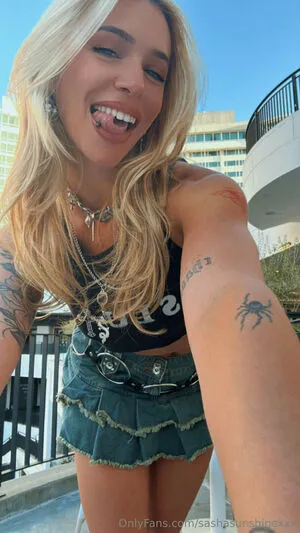 Sashasunshinexxx OnlyFans Leaked Free Thumbnail Picture - #9IHltBiJIa