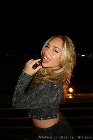 Sashasunshinexxx OnlyFans Leaked Free Thumbnail Picture - #hllPLkPxkp