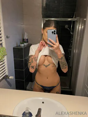 Sashenka Alexander OnlyFans Leaked Free Thumbnail Picture - #1TAtIY33WD