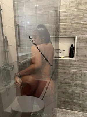 Sashi Gapeteaser OnlyFans Leaked Free Thumbnail Picture - #xMRWo2abJg