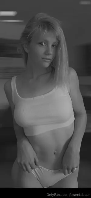 Saskia Tatjana Prang OnlyFans Leaked Free Thumbnail Picture - #IEIK56YoDV