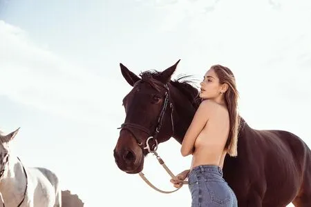 Saskia Teje Jenkins OnlyFans Leaked Free Thumbnail Picture - #caFtmClyGc