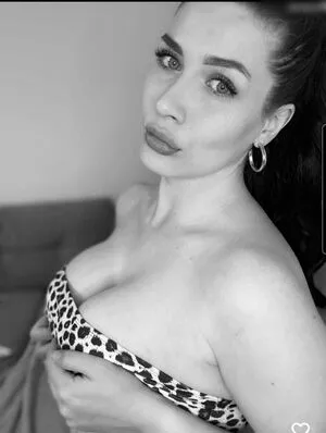 Saskiado OnlyFans Leaked Free Thumbnail Picture - #sB1q7ctdvd