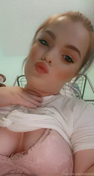 Sassy Holly OnlyFans Leaked Free Thumbnail Picture - #TdhU78xsjd
