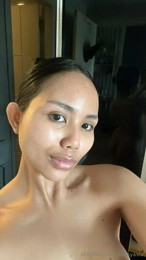 Sassyasia OnlyFans Leaked Free Thumbnail Picture - #8XOu0OaOcK