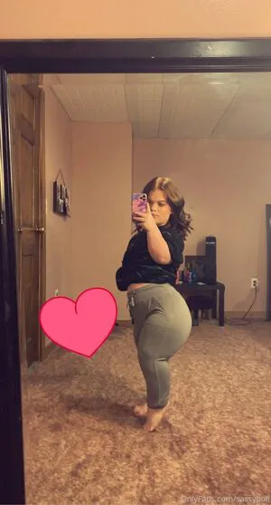 Sassyholly OnlyFans Leaked Free Thumbnail Picture - #DvsbaQ3oQ1