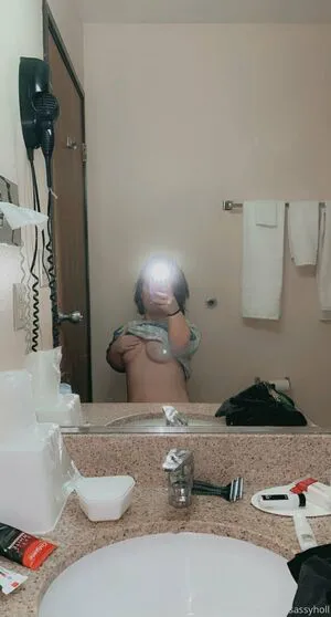 Sassyholly OnlyFans Leaked Free Thumbnail Picture - #GlUwR2iTVP