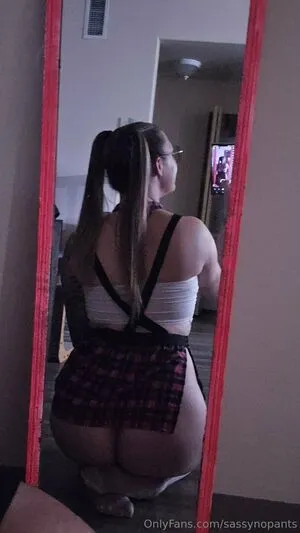 Sassynopants OnlyFans Leaked Free Thumbnail Picture - #DQ0AKbHWvv