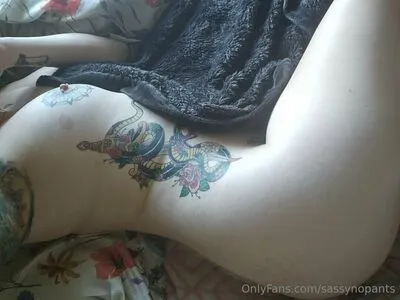 Sassynopants OnlyFans Leaked Free Thumbnail Picture - #cnZhPbJIlX