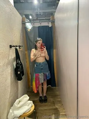 Sassyserpents OnlyFans Leaked Free Thumbnail Picture - #OkldYceI09