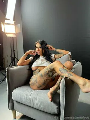 Sataniafree OnlyFans Leaked Free Thumbnail Picture - #z6Hm81k0eN
