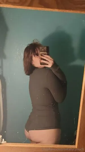 Satanicpeach OnlyFans Leaked Free Thumbnail Picture - #0Zq0lzrMD5