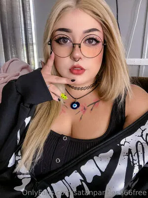 Satanpanties666free OnlyFans Leaked Free Thumbnail Picture - #1miByUzEBo