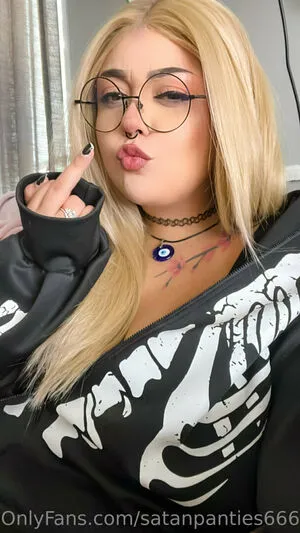 Satanpanties666free OnlyFans Leaked Free Thumbnail Picture - #MYkfqnToU1