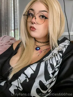 Satanpanties666free OnlyFans Leaked Free Thumbnail Picture - #QwUoWyr3IR