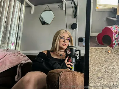 Satanpanties666free OnlyFans Leaked Free Thumbnail Picture - #SaGKezHaZX