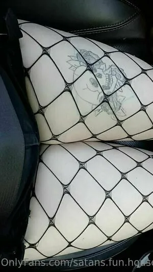 Satans Fun House OnlyFans Leaked Free Thumbnail Picture - #St2BGfVqwL
