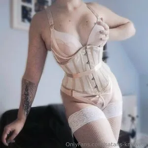 Satans Knitwear OnlyFans Leaked Free Thumbnail Picture - #E4TYELSceU