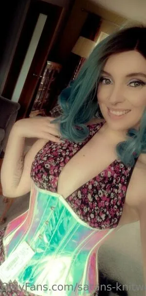 Satans Knitwear OnlyFans Leaked Free Thumbnail Picture - #P5nNZBguvs