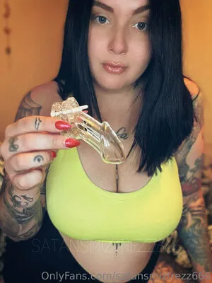 Satansmiztrezz666 OnlyFans Leaked Free Thumbnail Picture - #X30S4AlggO