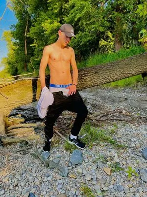 Satin Boys Tc OnlyFans Leaked Free Thumbnail Picture - #7Zs81UxbKx
