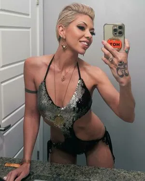Satine Phoenix OnlyFans Leaked Free Thumbnail Picture - #MNCJ1decLu