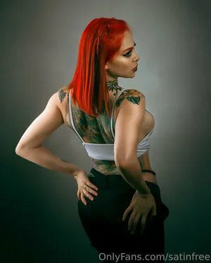 Satinfree OnlyFans Leaked Free Thumbnail Picture - #AHWoF7DEXW
