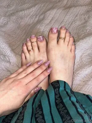 Sativaskies OnlyFans Leaked Free Thumbnail Picture - #AoiYl50yX1