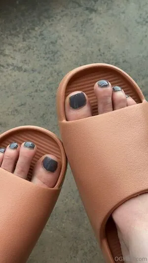 Sativaskies OnlyFans Leaked Free Thumbnail Picture - #v4rANaOlWH