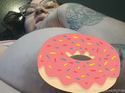 Saucekittyfree OnlyFans Leaked Free Thumbnail Picture - #81SZN2Wz35