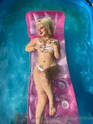 Saucychilisauce OnlyFans Leaked Free Thumbnail Picture - #9EZBwR2uSv