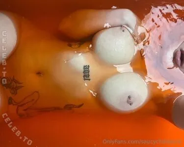 Saucychilisauce OnlyFans Leaked Free Thumbnail Picture - #FyngORmpof